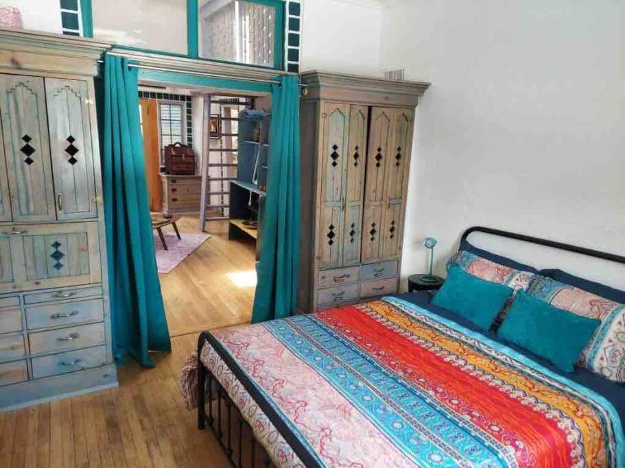 Boho Hip Bungalow In Old Бисби Экстерьер фото